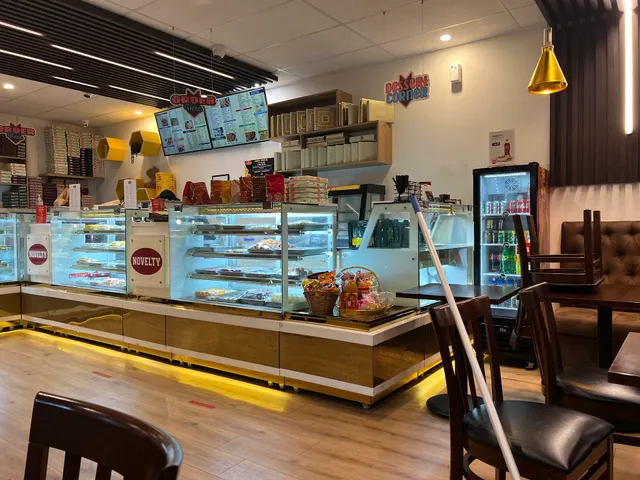 Novelty Sweets & Restaurant, Sydenham, Christchurch