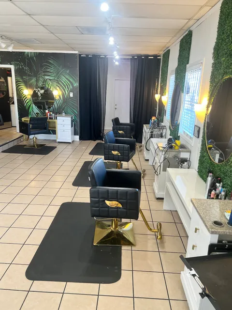Ultra Glam Salon