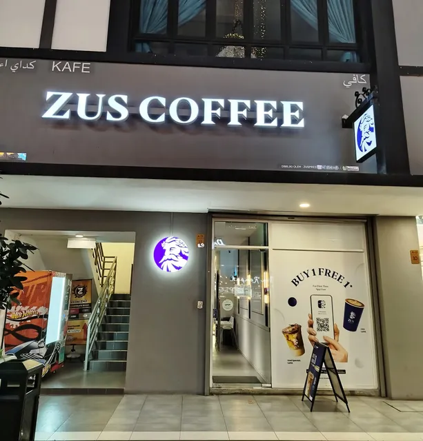 ZUS Coffee - Cameron Centrum