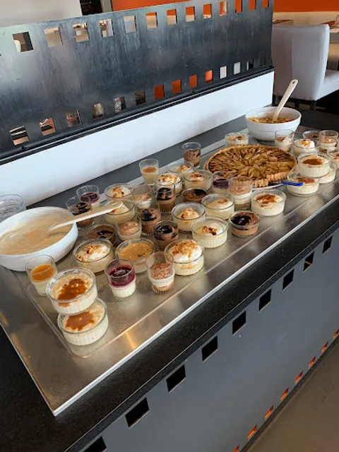 L'exception. Eleusis1. Restaurant..bar..brasserie...seminaires.