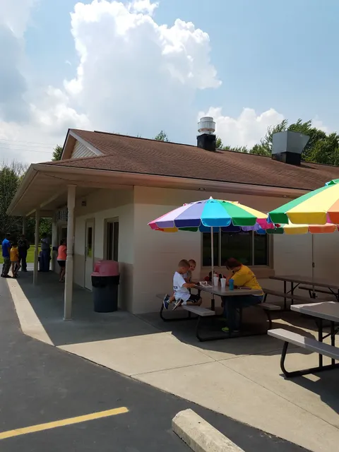 B & G Dairy Bar and Grill