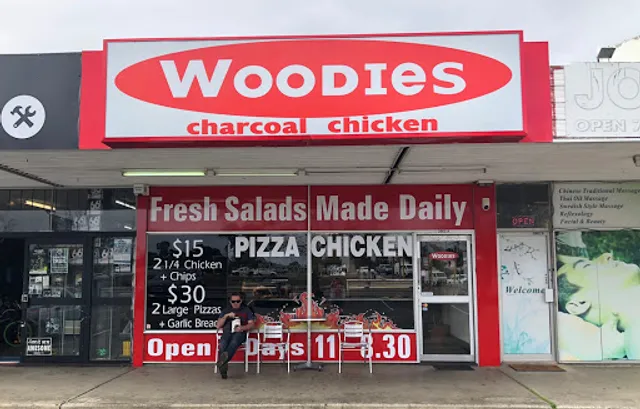 Woodies Charcoal Chicken