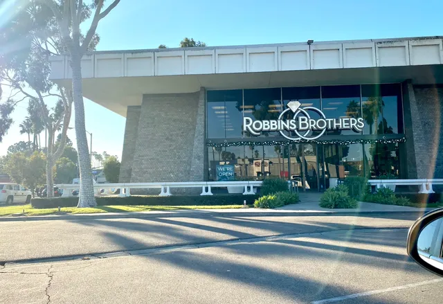 Robbins Brothers Fine Jewelers