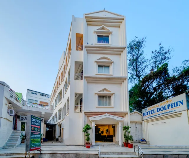 Hotel Dolphin Puri