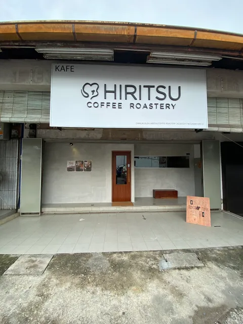 Hiritsu Coffee Roastery
