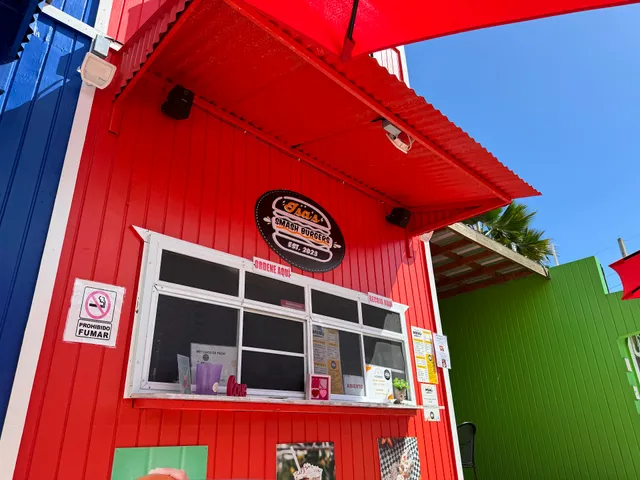 Isa’s Smash Burgers