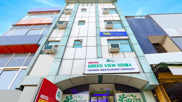 FabHotel Green view palace