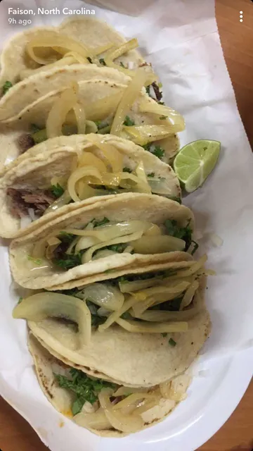 Tienda y Taqueria La Victoria