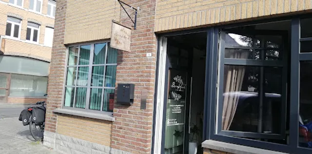 Breakfast with flowers ,Ontbijthuisje Malderen,familiebrunch deluxe,croques lunches (zaterdag enkel feesten,koffietafels..)