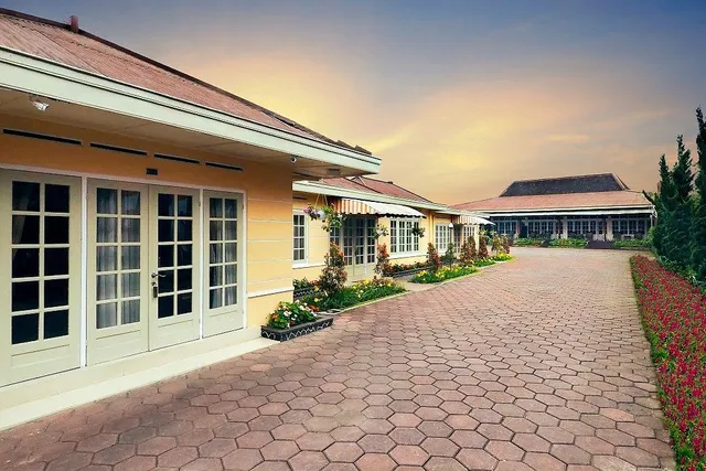 Hotel Indah Palace Tawangmangu