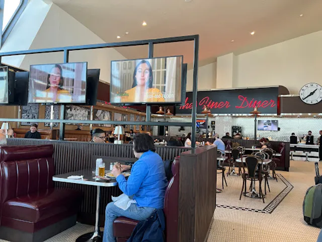 Brooklyn Diner (LaGuardia)