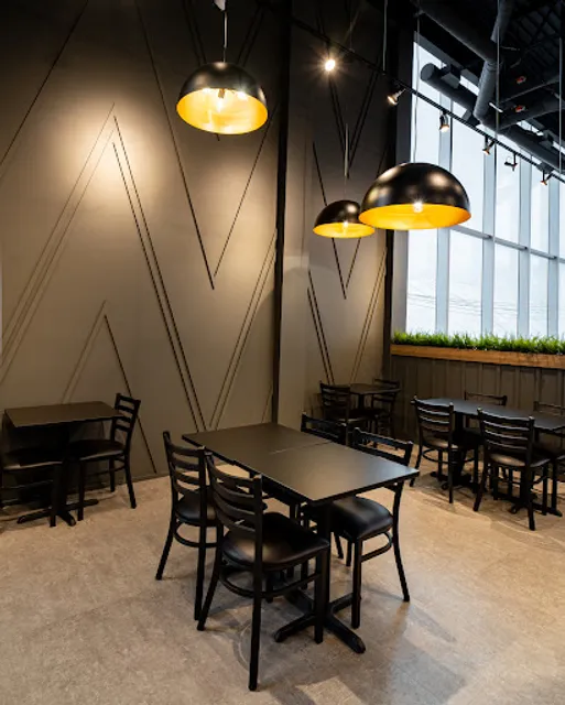 Küto - Comptoir à Tartares Place Viau