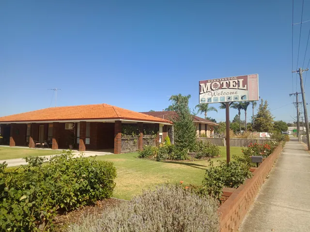 Donnybrook Motel