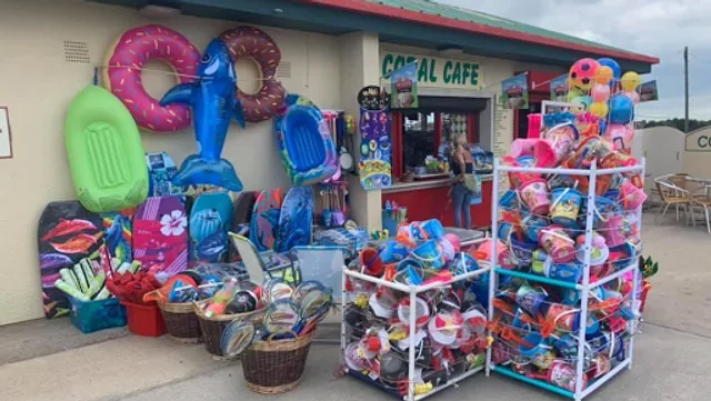 Coral Cafe & Gift Shop