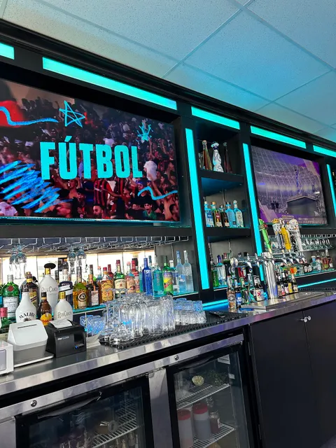 Ayalas Bar and Grill