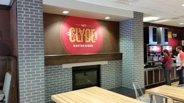 Clyde's Gastro Diner