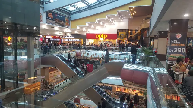 Chachajee Centaurus Mall
