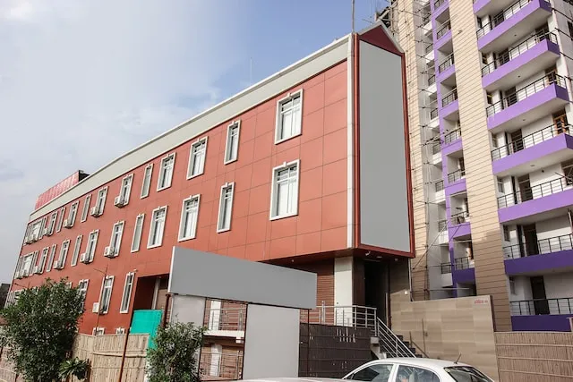 OYO 15783 Hotel Shree Kanji Palace