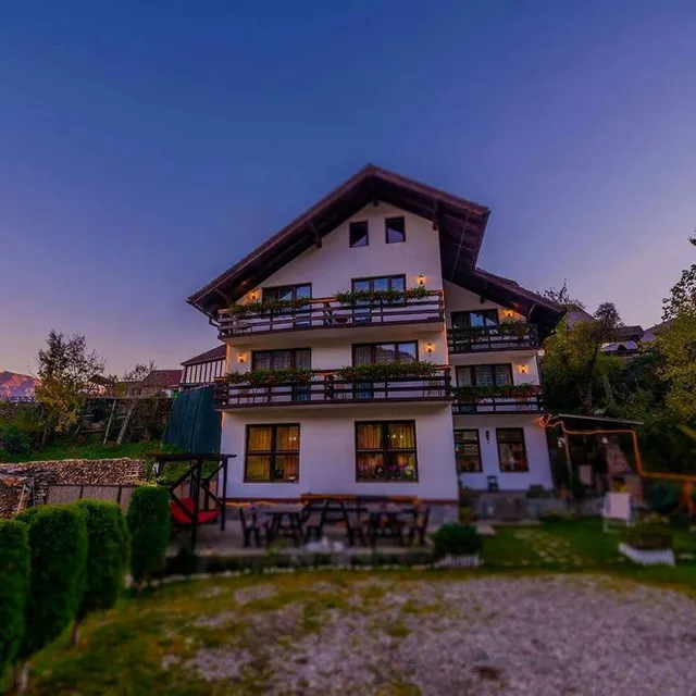 Pensiunea Carmen Moieciu de Jos