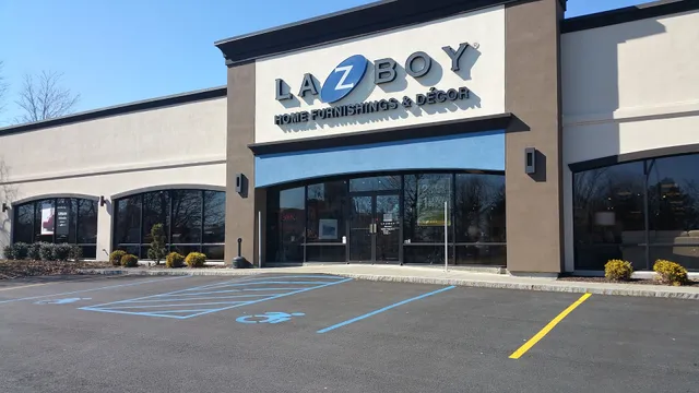 La-Z-Boy Home Furnishings & Decor