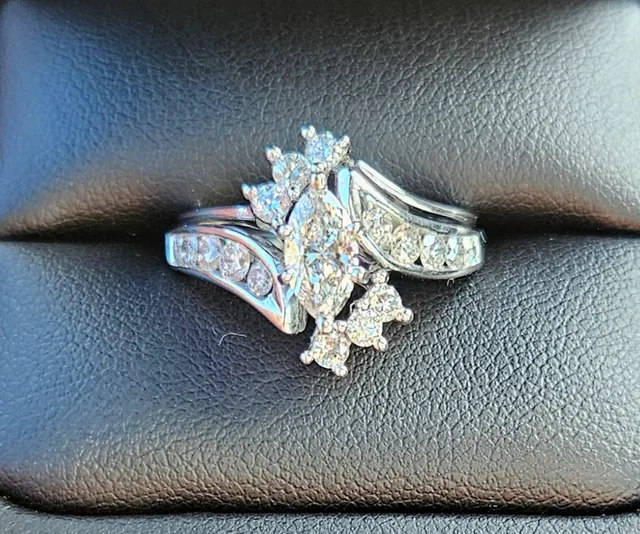 Jewelry 2000 Designers