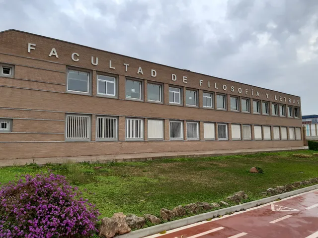 Facultad de Filosofía y Letras (Universidad de Málaga) SECRETARÍA