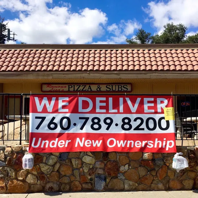 Ramona Lisa's Pizza & Subs