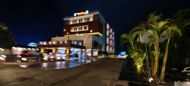 Hotel Shivlok International