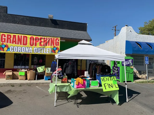 Corona Outlet