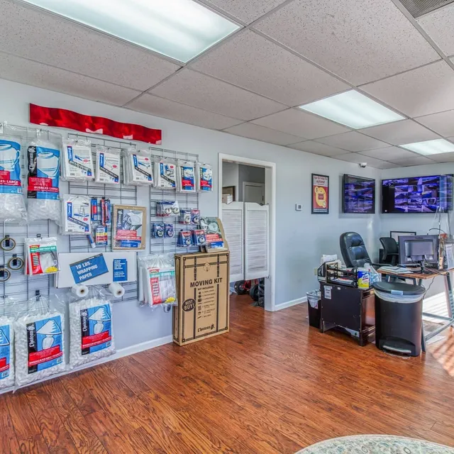 Your Extra Closet - Oxford