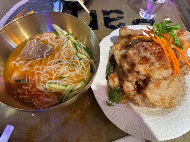 A BBQ House 一家烧烤