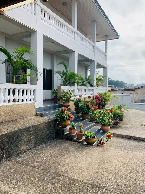 RANS HILL LODGE, CAPE COAST