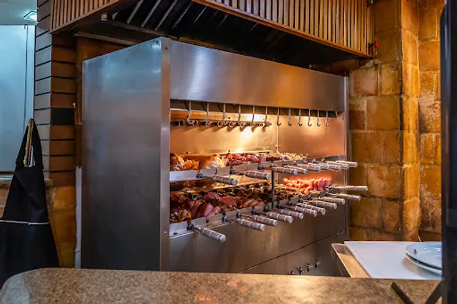 Restaurante Come Kéto - West Shopping