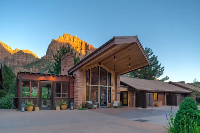 Cliffrose Springdale, Curio Collection by Hilton