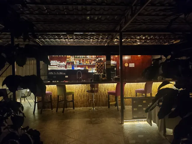 Cafe Esed & Lounge Ntinda