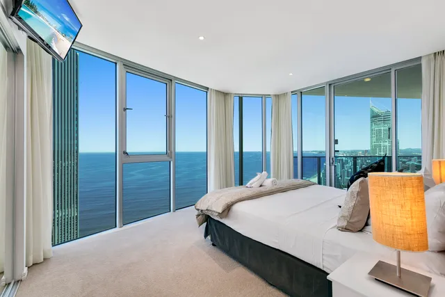 Holiday Rentals Surfers Paradise