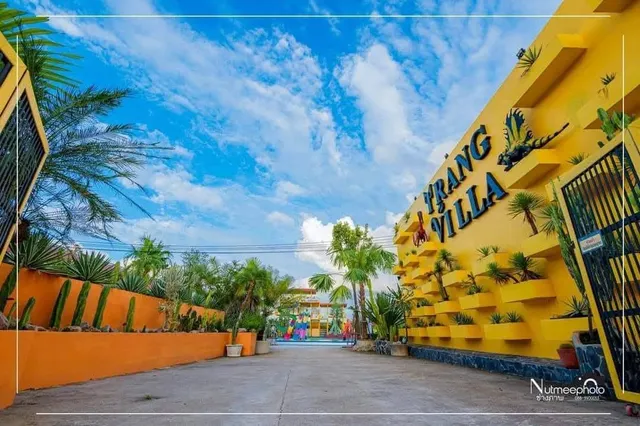 Trang Villa Hotel and Water Park