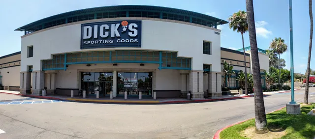 DICK'S Sporting Goods