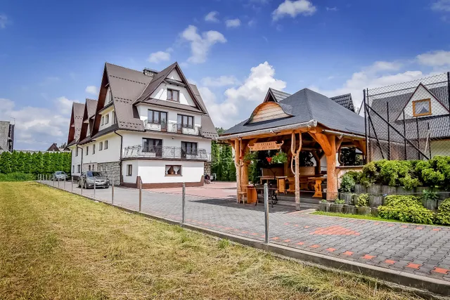 Dom Wczasowy „ U Spyrki”/ Basen