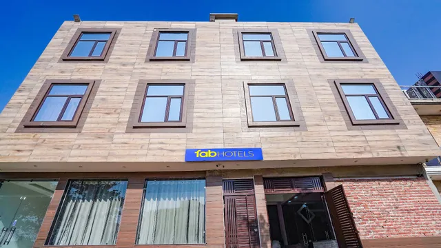 FabHotel The Urban Inn - Hotel in Taj Nagari, Agra