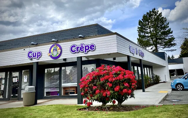 Cup & Crêpe Handheld Street Crepes