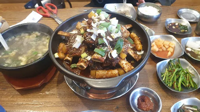 그집갈비탕 울산남목점