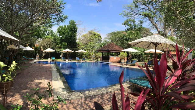 Laghawa Beach Inn Hotel