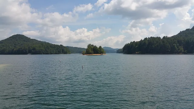 Lakeside Cottage at the Point