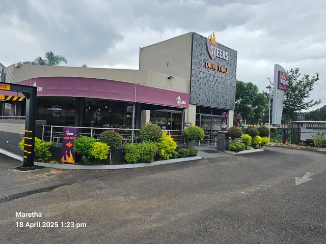 Steers Drive Thru