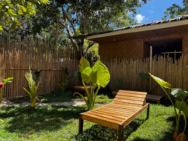 OIA Beach Hostel - El Nido