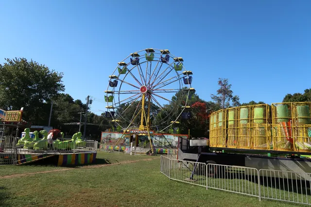 Marenna Amusements LLC