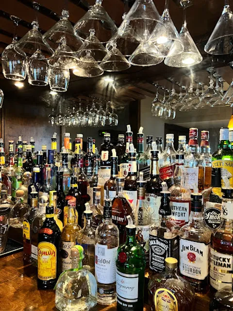 Da Vinci's by the Sea