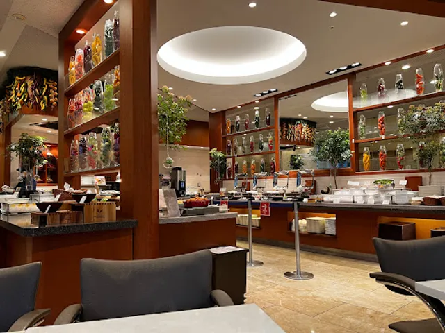 カフェ＆ビュッフェレストラン クレール