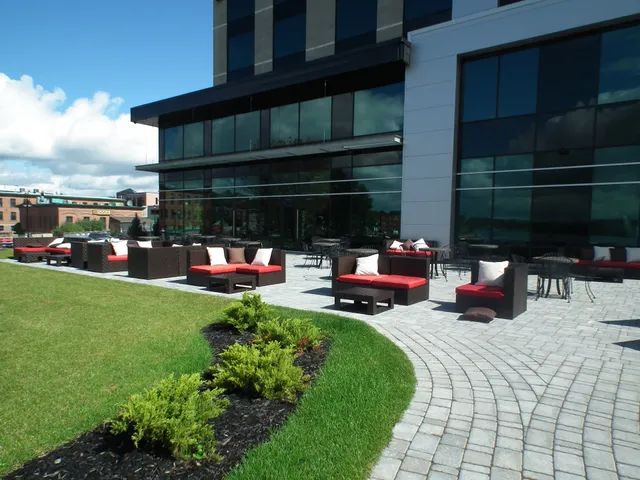 Grand Hôtel TIMES - Sherbrooke